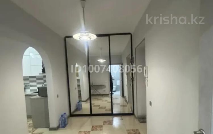 1-комнатная квартира · 40 м² · 2/6 этаж, Льва Владимирский 2 В 1 за 200 000 ₸ в Атырау, мкр Авангард-4 — фото 2