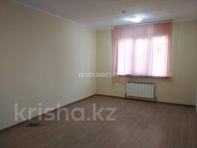 2-бөлмелі пәтер · 50 м² · 1/16 қабат, ЖК Солнечный квартал 8 — Рядом Перекресток Аль-Фараби угМаркова, бағасы: 300 000 ₸ в Алматы, Бостандыкский р-н