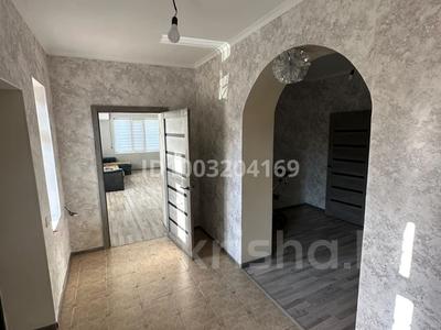 Жеке үй · 4 бөлме · 200 м² · 12 сот., мкр Таскен, Саяжай 73/3, бағасы: 55 млн 〒 в Шымкенте, Каратауский р-н