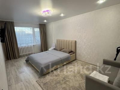 1-бөлмелі пәтер · 30 м² · 3/5 қабат, Казбек би 30, бағасы: 2 500 ₸ в Усть-Каменогорске