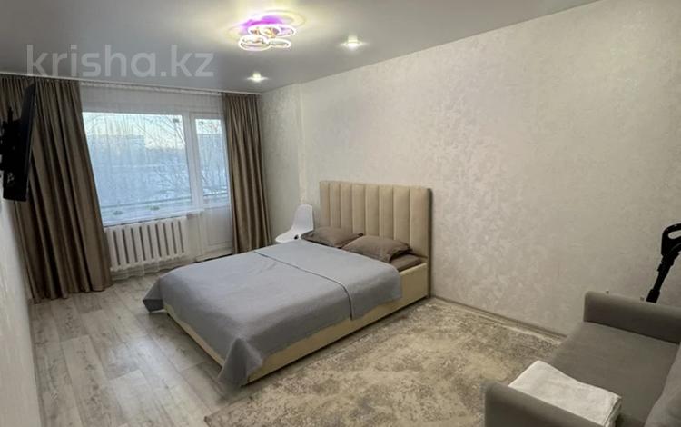 1-бөлмелі пәтер · 30 м² · 3/5 қабат, Казбек би 30, бағасы: 2 500 ₸ в Усть-Каменогорске — фото 2