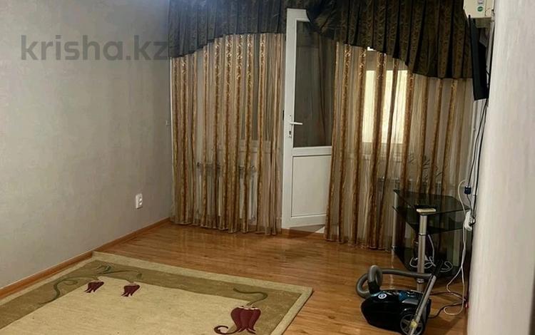 1-бөлмелі пәтер · 35 м² · 2/5 қабат, мкр Восток 19 — Микрайон Күншығыс, бағасы: 100 000 ₸ в Шымкенте, Аль-Фарабийский р-н — фото 2