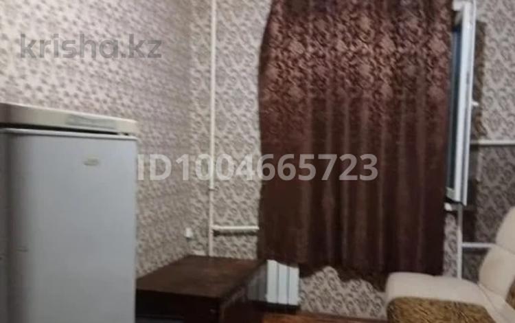1 бөлме · 18 м², Серикбаев 1/2, бағасы: 100 000 ₸ в Усть-Каменогорске — фото 2