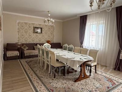 Жеке үй · 4 бөлме · 234 м² · 10 жүзд., Косшы, бағасы: 93 млн ₸ в Астане, Есильский р-н
