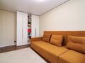 3-бөлмелі пәтер · 77 м² · 3/14 қабат, Е 915 13, бағасы: 56 млн ₸ в Астане, Есильский р-н — фото 2