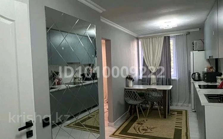 1-комнатная квартира · 29 м² · 1/3 этаж, Жангозина 12В — Рядом детский садик колледж (Гуманитарный) и баня (ГАРАДОК) за ~ 15.6 млн 〒 в Каскелене — фото 2