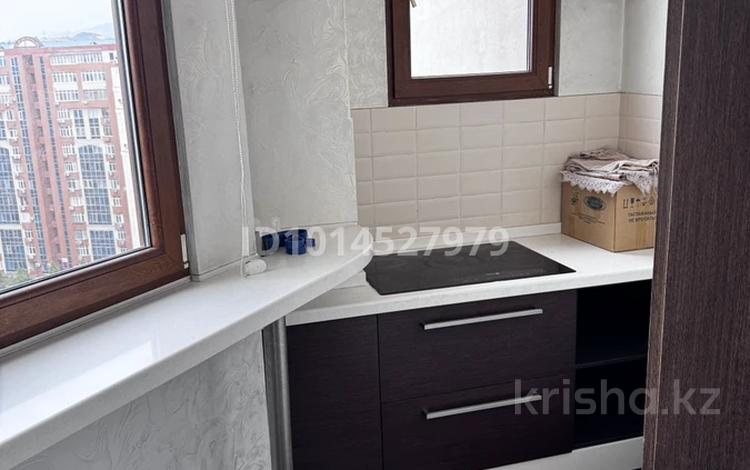 4-комнатная квартира · 148 м² · 12/15 этаж, Ходжанова 76 за 700 000 ₸ в Алматы — фото 2