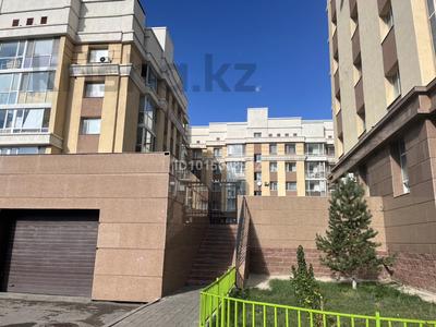 2-комнатная квартира · 60 м² · 1/5 этаж, Чингиза Айтматова 31 за 36.5 млн ₸ в Астане, Нура р-н