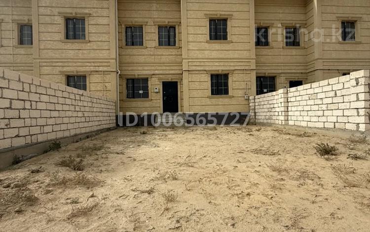 Часть дома · 4 комнаты · 241 м² · 10 сот., Жаманқара Иса 3А — Аллея буровиков за 38 млн ₸ в Жанаозен — фото 2