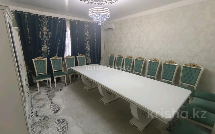 Отдельный дом · 6 комнат · 230 м² · 10 сот., мкр Туркестан 3 — Байтерекова Жанибекова вдоль трассы за 110 млн 〒 в Шымкенте, Туран р-н — фото 2