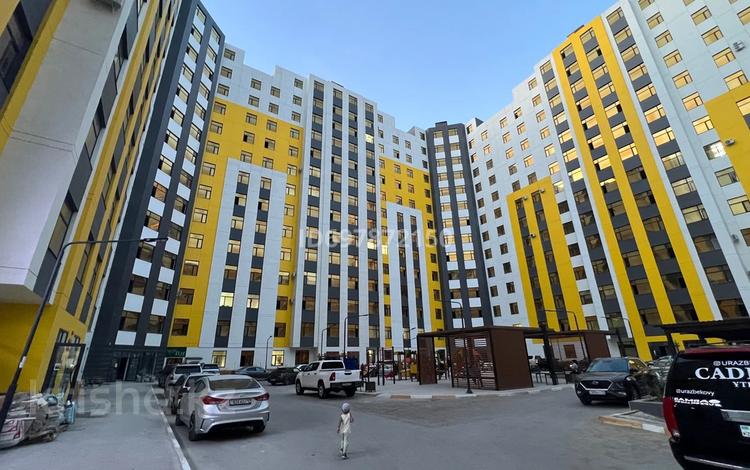 3-комнатная квартира · 114 м² · 6/14 этаж, 16-й мкр 84 за 45 млн ₸ в Актау — фото 2