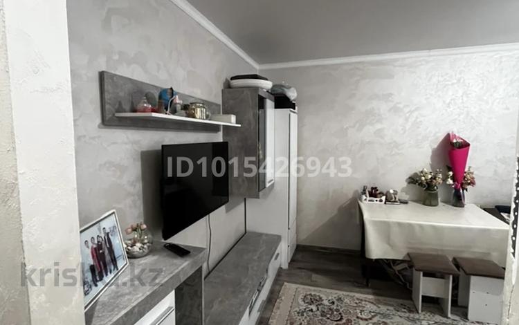 2-комнатная квартира · 43 м² · 2/5 этаж, мкр Тастак-1 17 за 31.5 млн ₸ в Алматы, Ауэзовский р-н — фото 2