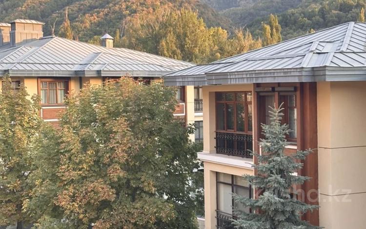 4-комнатная квартира · 220 м² · 4/4 этаж, Керей-Жәнібек хандар 276/15 за 280 млн ₸ в Алматы, Медеуский р-н — фото 3