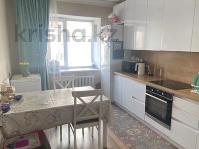 2-бөлмелі пәтер · 65.3 м² · 4/9 қабат, Рақымжан Кошқарбаев 41, бағасы: 30 млн ₸ в Астане, Алматы р-н