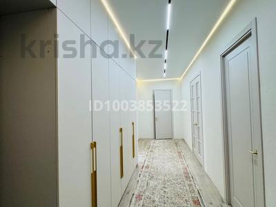 3-бөлмелі пәтер · 111.4 м² · 8/10 қабат, мкр. Алтын орда, Санкибай батыра 177А — Дәруге қарсы, бағасы: 53 млн ₸ в Актобе