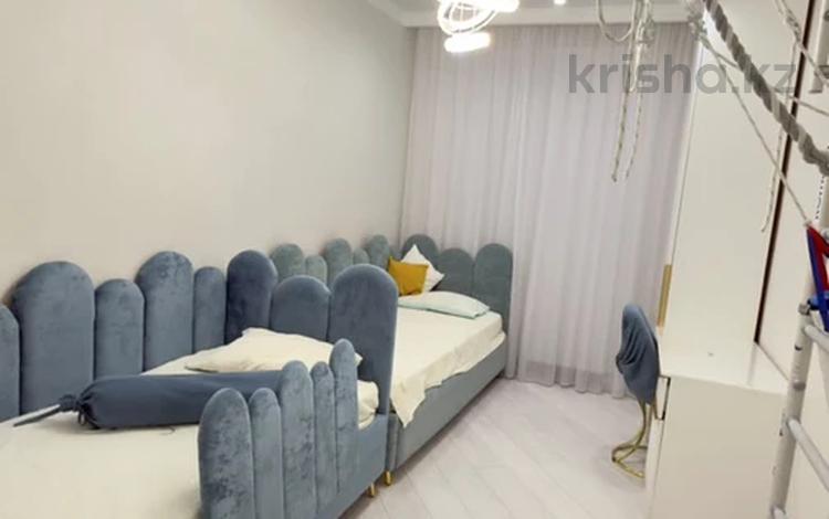 3-бөлмелі пәтер · 86 м² · 10/12 қабат, Үркер, Улы дала 31, бағасы: 69 млн ₸ в Астане, Нура р-н — фото 2