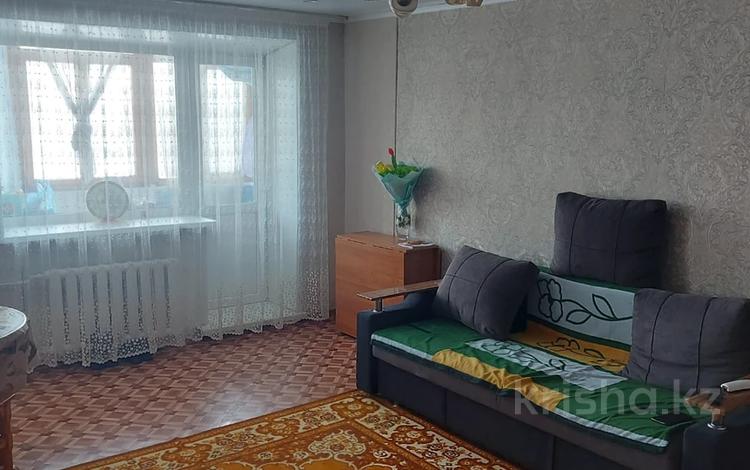 3-комнатная квартира, 55 м², 4/5 этаж, рижская за 17.7 млн 〒 в Петропавловске — фото 2