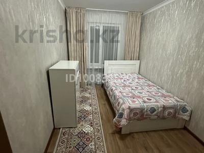 4-бөлмелі пәтер · 85 м² · 1/5 қабат, Ақсай-3А ш/а. 55 — Возле школы #123, бағасы: 450 000 ₸ в Алматы, Ауэзовский р-н
