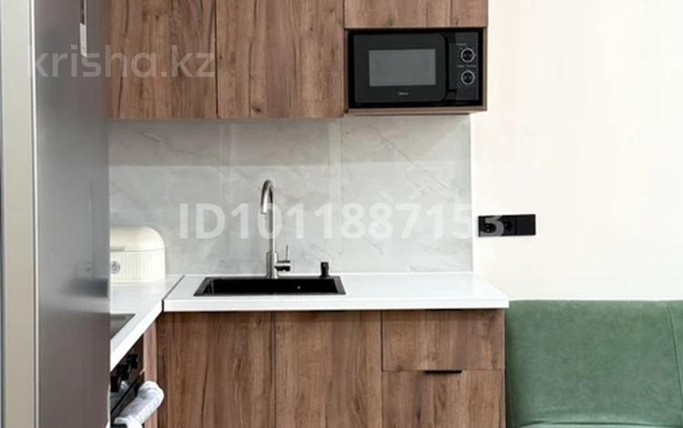 2-бөлмелі пәтер · 48 м² · 5/17 қабат, ул. Букетова 3/5, бағасы: 300 000 ₸ в Караганде, Казыбек би р-н — фото 2