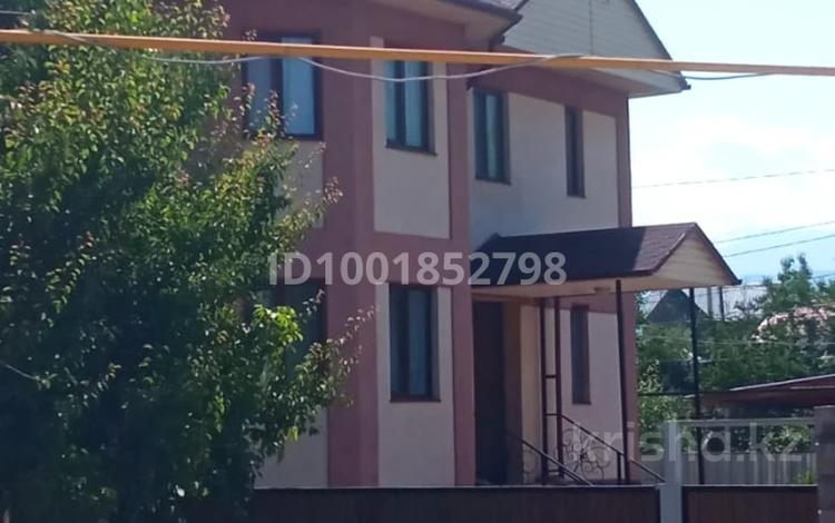 Отдельный дом · 8 комнат · 280 м², Абай 1а за 500 000 〒 в Шамалгане — фото 6