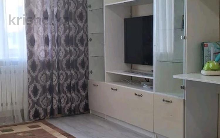 1-комнатная квартира · 35 м² · 2/5 этаж, Бейбарыс 5 за 16.8 млн ₸ в Астане, Сарыарка р-н — фото 2