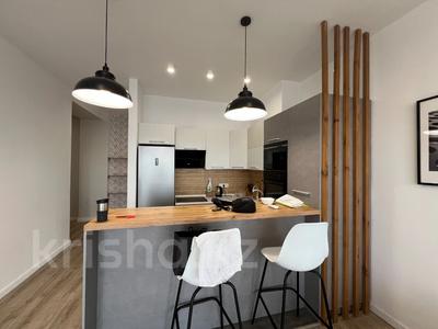2-бөлмелі пәтер · 80 м² · 17/21 қабат, мкр Самал-2, Снегина 33A — проспект Достык, бағасы: 600 000 ₸ в Алматы, Медеуский р-н