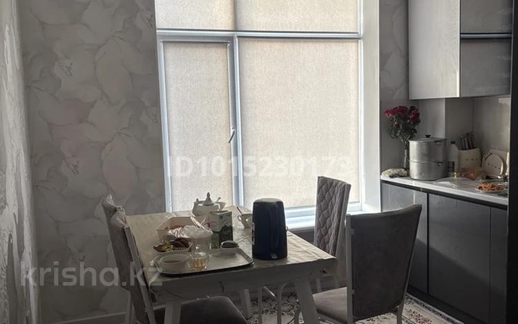4-комнатная квартира · 120 м² · 2/7 этаж, 41-й мкр 22 за 54 млн ₸ в Актау — фото 2
