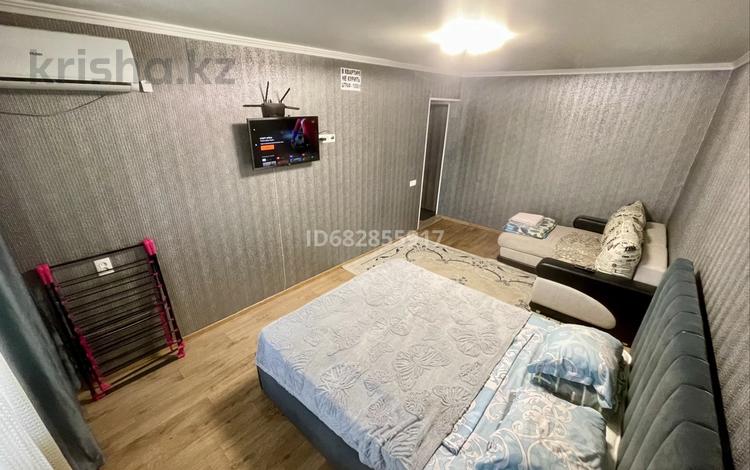 1-бөлмелі пәтер · 36 м² · 3/5 қабат, 14-шағынаудан 10, бағасы: 10 000 ₸ в Караганде, Алихана Бокейханова р-н — фото 9