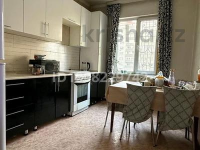 2-бөлмелі пәтер · 70 м² · 3/9 қабат, мкр Акбулак 5 — Находиться рядом с супер маркетом "SMOLL," сш 181, Лицей 178, бағасы: 38 млн ₸ в Алматы, Алатауский р-н