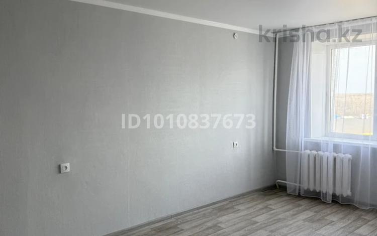 1-комнатная квартира · 35 м² · 8/9 этаж, Абая 119 — Напротив ледового дворца за 8.7 млн ₸ в Уральске — фото 2