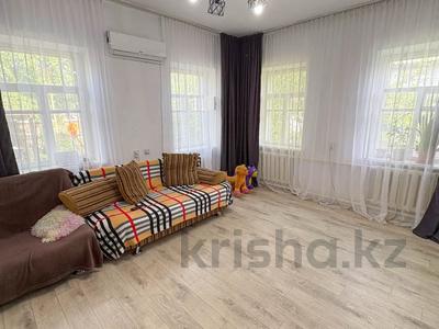 Отдельный дом · 4 комнаты · 65 м² · 6 сот., ул Куншыгыс 22 за 17.5 млн 〒 в Талдыкоргане, Каратал