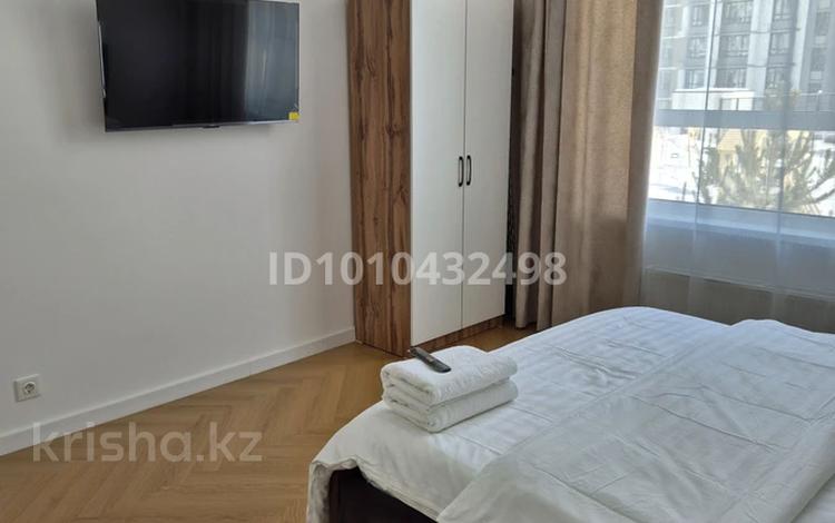1-комнатная квартира · 37 м² · 3/10 этаж, Е 900 10 за 15 000 ₸ в Астане, Нура р-н — фото 2