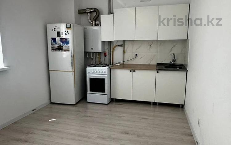1-комнатная квартира · 50 м² · 2/5 этаж, мкр. Алтын орда за 16.7 млн ₸ в Актобе — фото 2