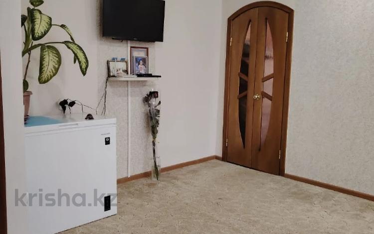 3-бөлмелі пәтер · 40 м² · 2/5 қабат, Интернациональная, бағасы: 18.5 млн ₸ в Петропавловске — фото 6