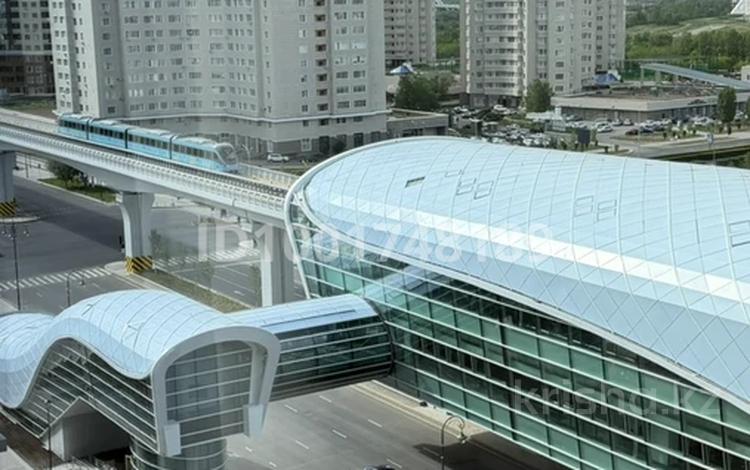 3-комнатная квартира · 105 м² · 11/12 этаж, Тауелсиздик 56/2 за 129 млн ₸ в Астане, Алматы р-н — фото 39