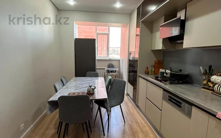 2-бөлмелі пәтер · 60 м² · 4/5 қабат, Алтын орда ш/а., бағасы: 24.5 млн ₸ в Актобе, мкр. Алтын орда — фото 2