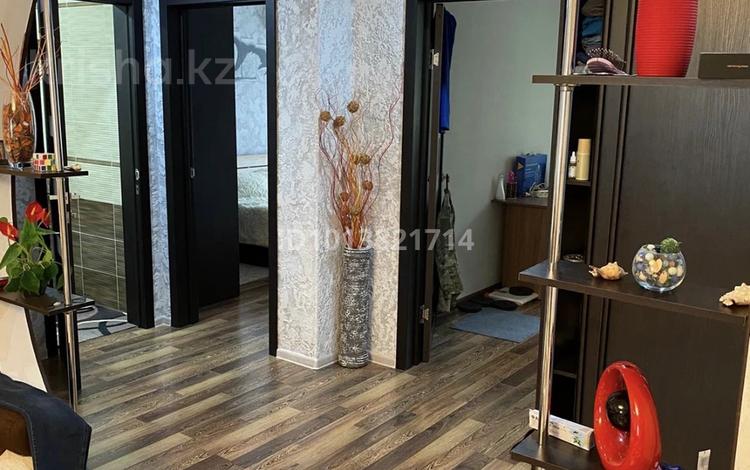 3-комнатная квартира · 64 м² · 2/5 этаж, Мухита 99 за 28 млн ₸ в Уральске — фото 4