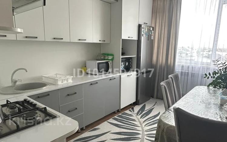 2-комнатная квартира · 60 м² · 5/5 этаж, мкр Арай-2 10 за 21 млн ₸ в Таразе — фото 2