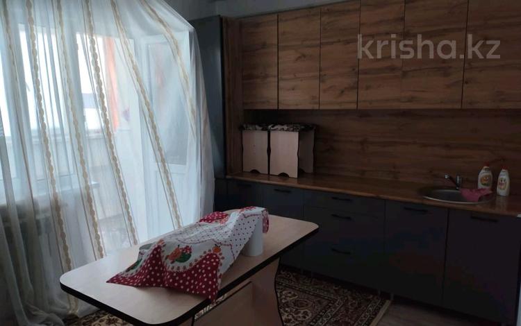 2-комнатная квартира · 65 м² · 5/5 этаж, Улы дала — 15мкр за 130 000 ₸ в Таразе — фото 3