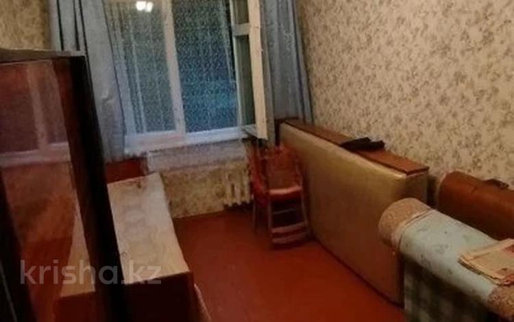 2-бөлмелі пәтер · 43 м² · 1/4 қабат, 6-й микрорайон, бағасы: 25 млн ₸ в Алматы, Ауэзовский р-н — фото 3