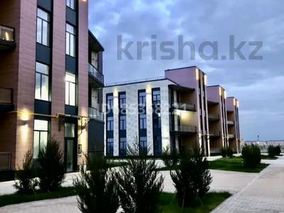 2-комнатная квартира, 44 м², 1/3 этаж помесячно, 160 квартал 3 за 160 000 〒 в Туркестане