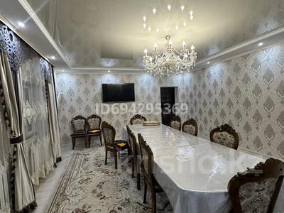 Отдельный дом · 4 комнаты · 200 м² · 28 сот., Садовая 12 — Целинный за 18 млн 〒 в Новоишимке