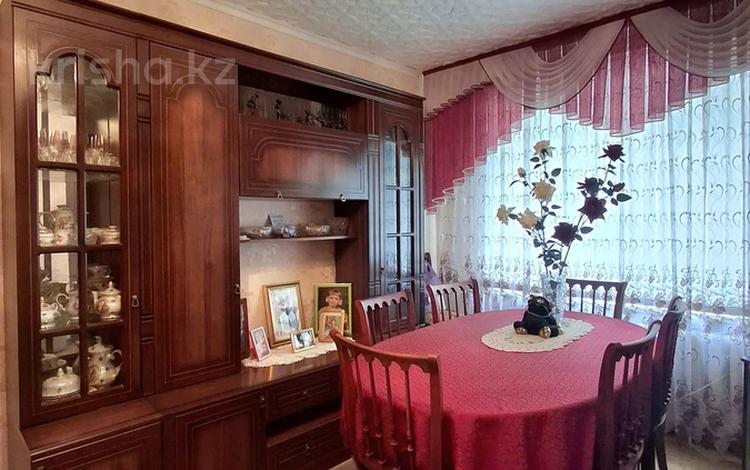 4-бөлмелі пәтер · 64 м² · 2/5 қабат, Корчагина 130, бағасы: 17.5 млн ₸ в Рудном — фото 2