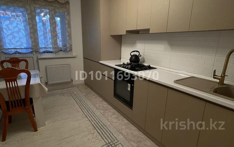 2-комнатная квартира · 56 м² · 1/6 этаж, мкр Мадениет, Мкр. Мадениет за 32.5 млн ₸ в Алматы, Алатауский р-н — фото 2