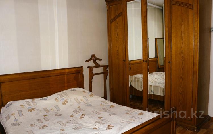 3-бөлмелі пәтер · 70 м² · 1/5 қабат, Радостовца — Утепова, бағасы: 50.5 млн ₸ в Алматы, Бостандыкский р-н — фото 2