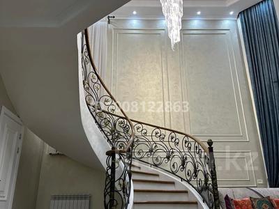 Отдельный дом · 4 комнаты · 240 м² · 8 сот., Береке 86 за 78 млн 〒 в Кемертогане