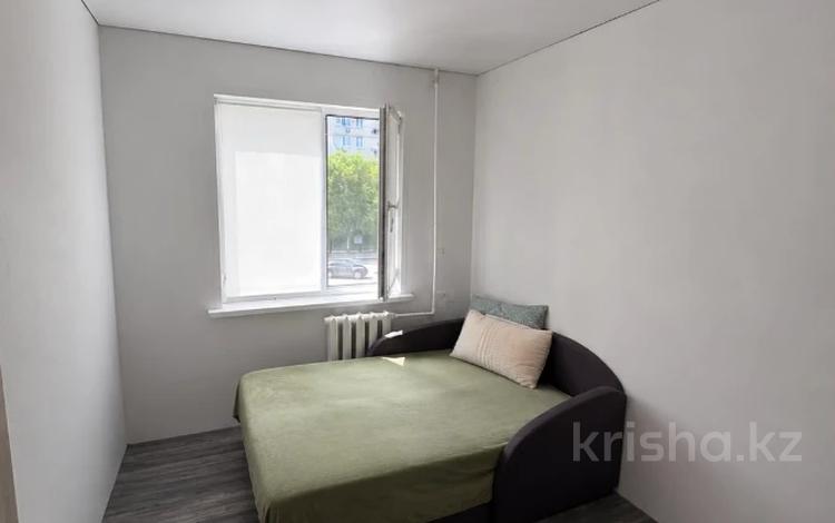 4-комнатная квартира · 65 м² · 3/5 этаж, проспект Абилкайыр хана за 23.5 млн ₸ в Актобе — фото 5
