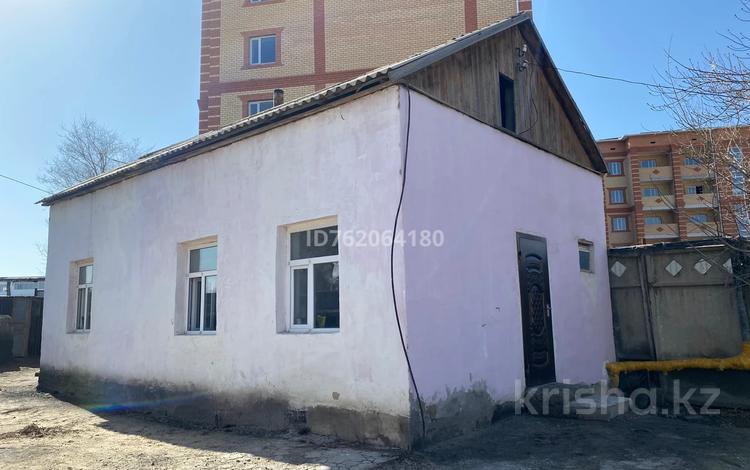 Жеке үй · 2 бөлме · 70 м² · 3 жүзд., Бегим Ана 8 В, бағасы: 15 млн ₸ в  — фото 2