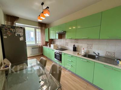 2-комнатная квартира · 75 м² · 7/14 этаж, Толе би 298/5 — Утеген Батыра за 280 000 ₸ в Алматы, Ауэзовский р-н