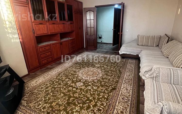 2-комнатная квартира · 65 м² · 5/10 этаж, мкр Юго-Восток, Сарыарка 31 за 250 000 ₸ в Караганде, Казыбек би р-н — фото 11